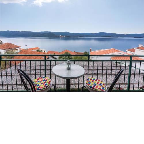 0-Bedroom Apartment in Komarna