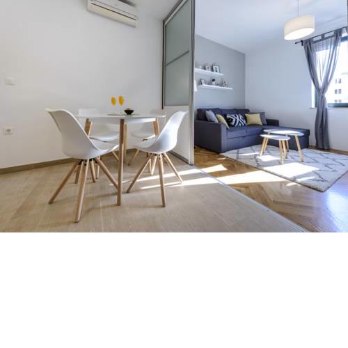 51 Street Apartment