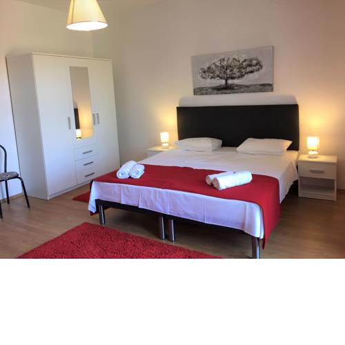 City Holiday Apartment