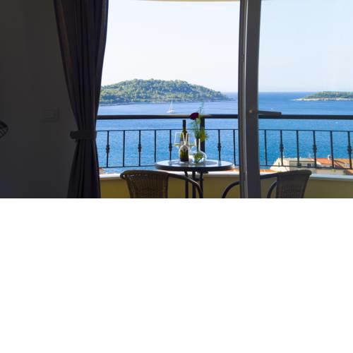 A lovely and cozy room with a breathtaking view