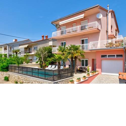 Abros Apartments