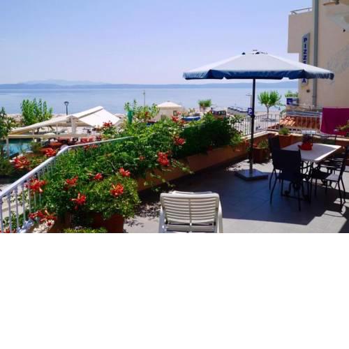 Absolute Waterfront Villa Podgora
