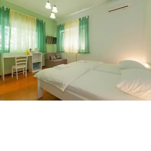 Accommodation Jarula