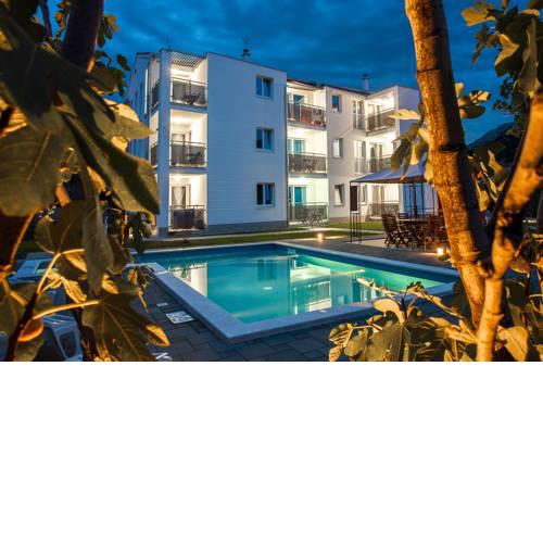 Adorami Apartments