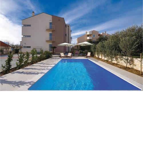 Amazing apartment in Bibinje with Outdoor swimming pool, WiFi and 2 Bedrooms