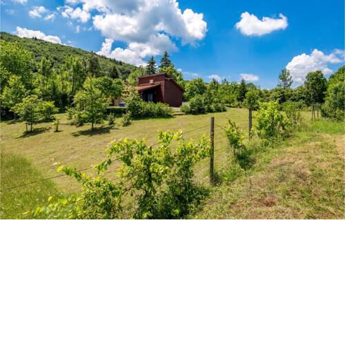 Amazing home in Brocanac w/ Jacuzzi, Sauna and 1 Bedrooms