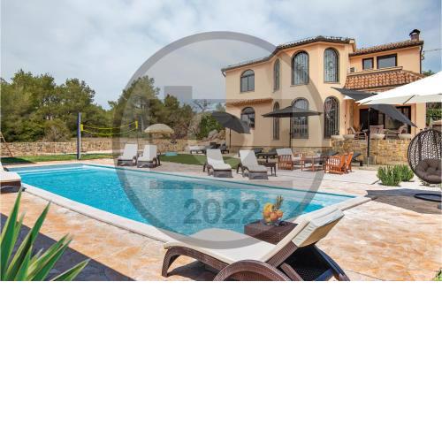 Amazing home in Dubrava kod Sibenika with Outdoor swimming pool, WiFi and 4 Bedrooms