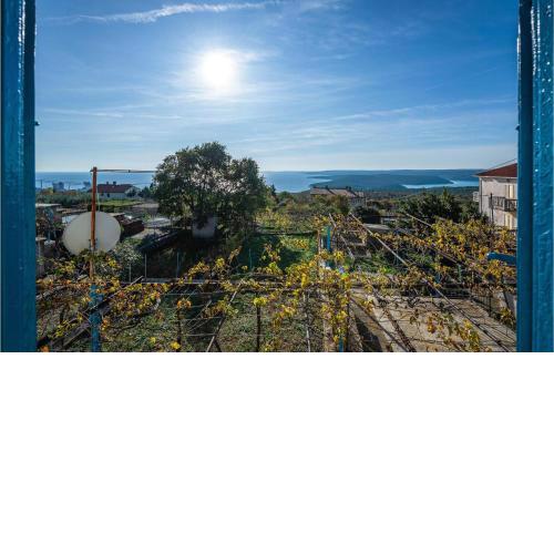 Amazing home in Koromacno w/ 2 Bedrooms