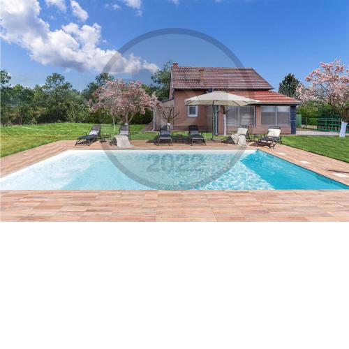 Amazing home in Molve Grede with Outdoor swimming pool, WiFi and Heated swimming pool