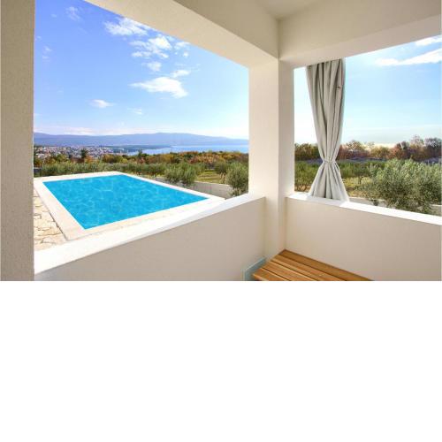 Amazing home in Vrh with 1 Bedrooms