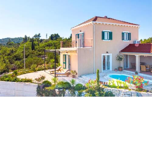 Amazing home in Zrnovo w/ Outdoor swimming pool, WiFi and 2 Bedrooms