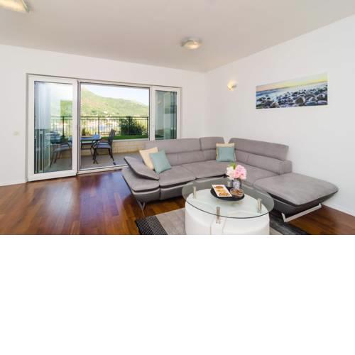 Anchor Apartment