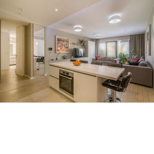 Three-bedroom Apartment Main Square