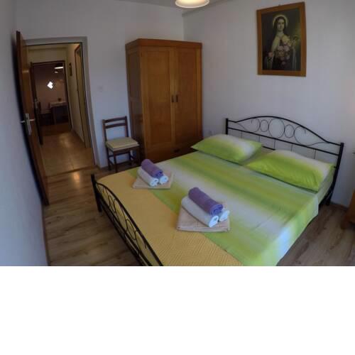 Antique apartment in Stari Grad