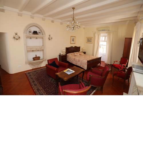 Antunini Studio Apartment