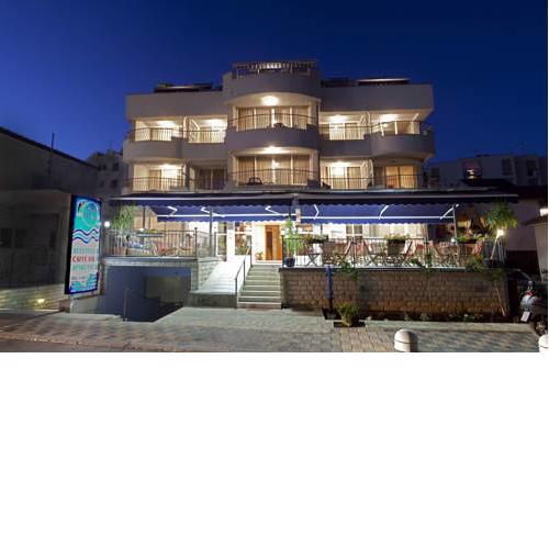 ApartHotel Bijeli Delfin