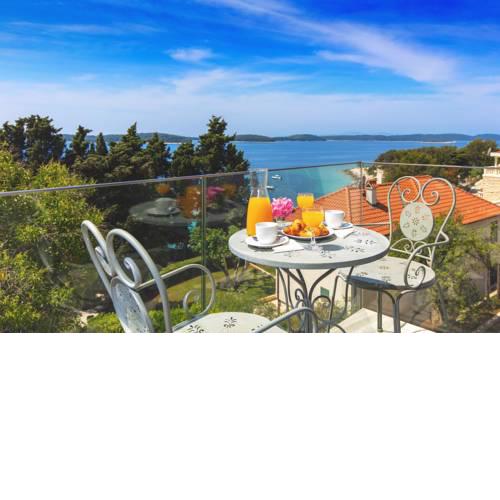 Aparthotel Pharia