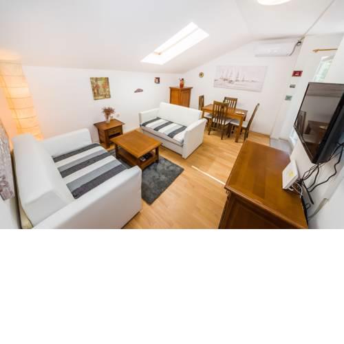 Apartman Astra