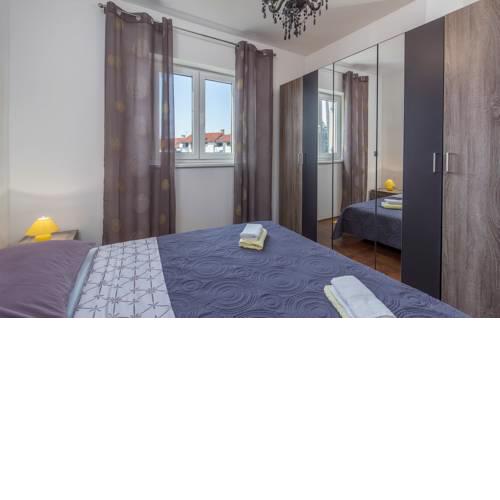 Apartment Miro