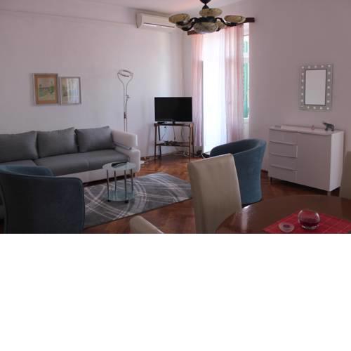 Apartman DD Nikole Tavelića 6
