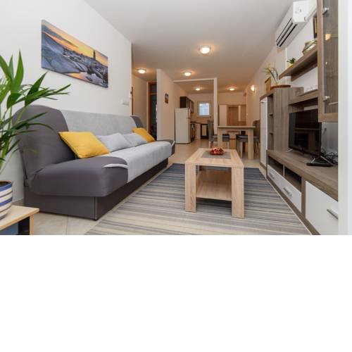 Apartman Karmela