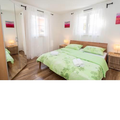 Apartman Lara
