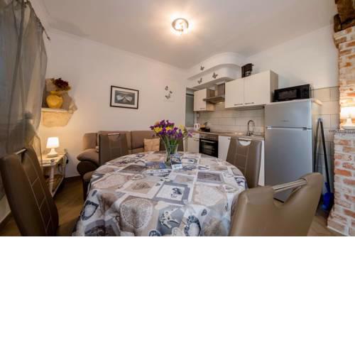 Apartman Larissa