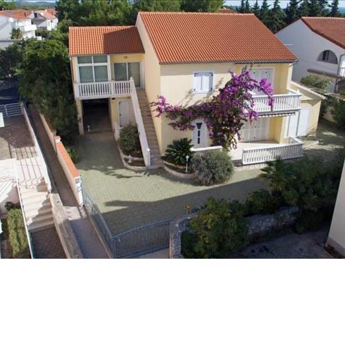 Apartman Luci***