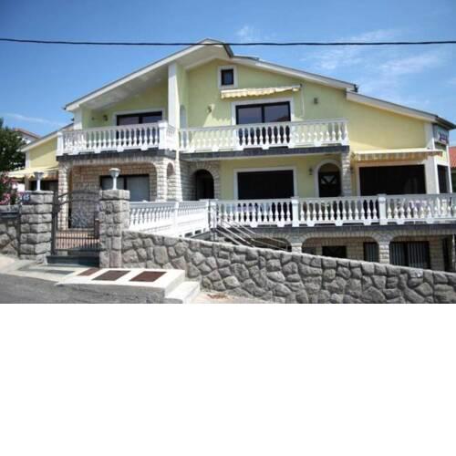 Apartman Nido