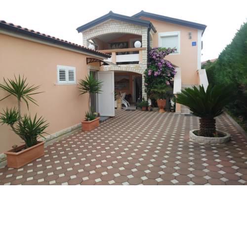 APARTMAN PALMA