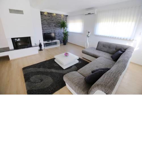 Apartman Plovany