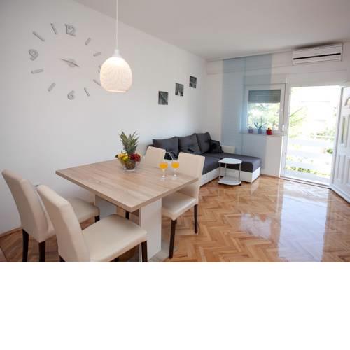 Apartman "Roko"