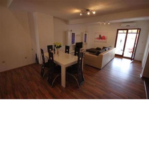 Apartman Rosa