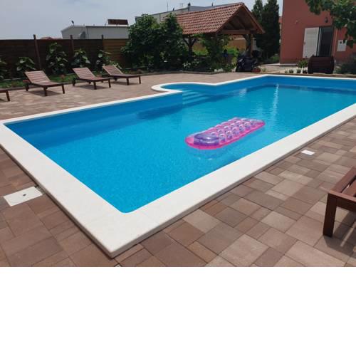 Apartman Smilje with Heating Pool