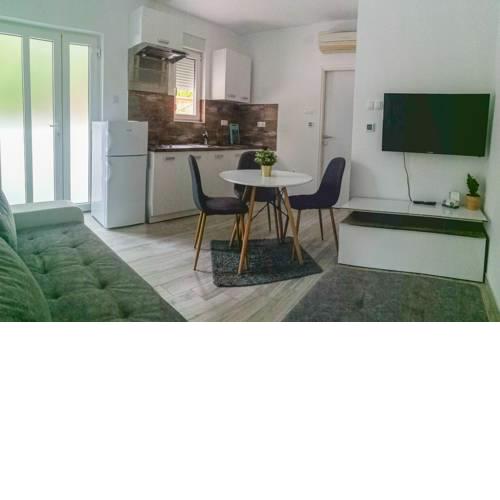 Apartman V&M