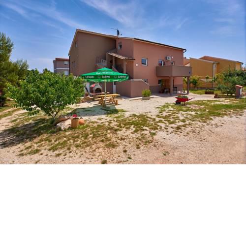 Apartmani B&B