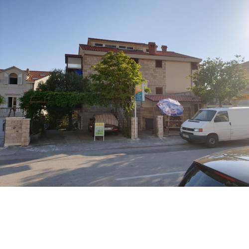 Apartmani Češljar