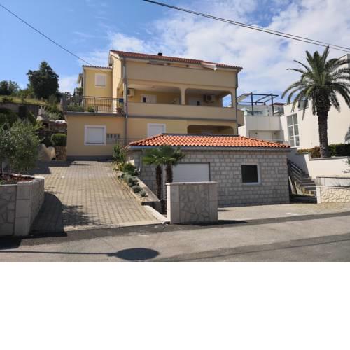 Apartmani Dorotea