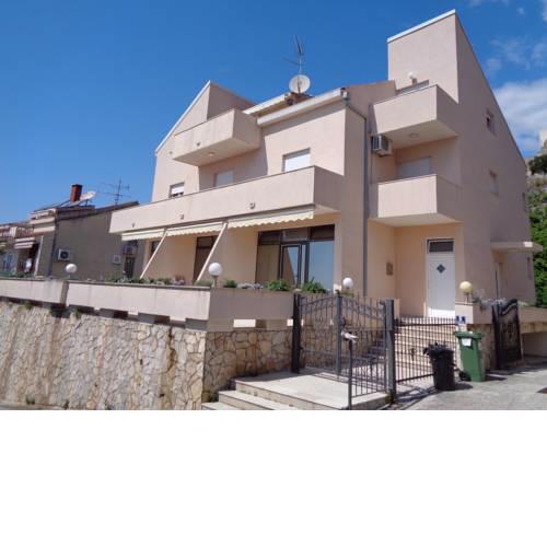 APARTMANI GUTO