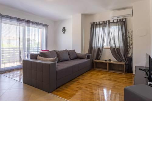 APARTMANI KAROCA