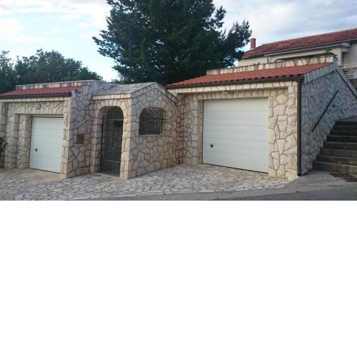 Apartmani Lea