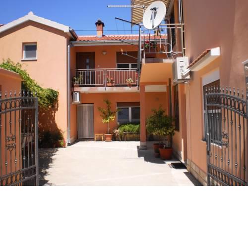 Apartmani Lučić