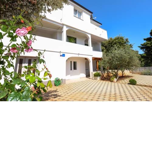 Apartmani Lucija