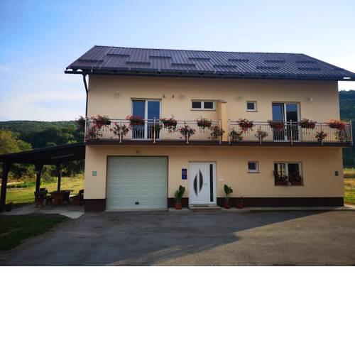Apartmani "Marina"