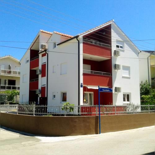 Apartmani Marinović