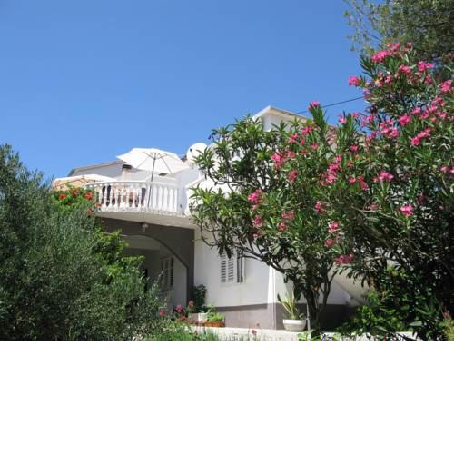 Apartmani MENULA
