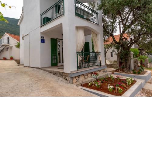 Apartmani Pod Maslinom