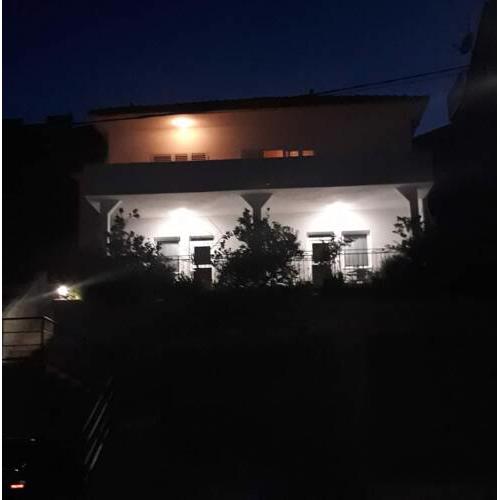 Apartmani Skalinada