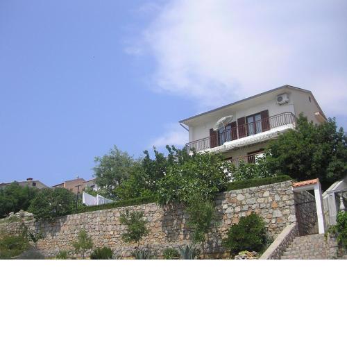 Apartmani Tomljanović