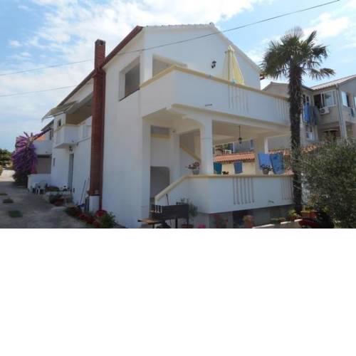 Apartments Tonći
